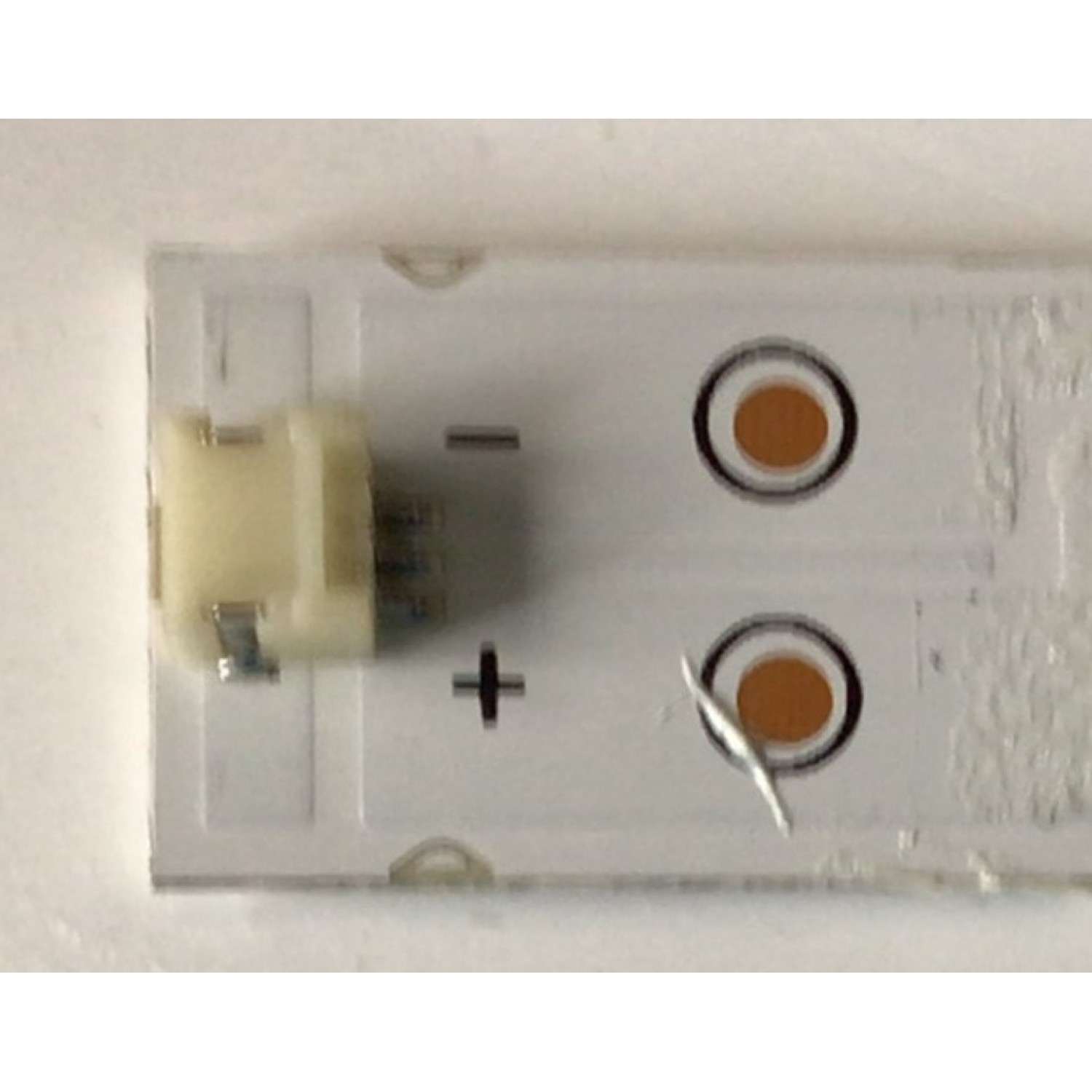 KIT DE LED'S PARA TV VIZIO TV ((INCOMPLETO SOLO 15 PIEZAS)) / NUMERO DE PARTE SVB750A98 / F75JL63030061607B / SSC-F75JL63030061607B-REV1.4 /E486558 / 70401-01274 / 150M0364D210 / PANEL BOEI750WQ1 / MODELOS V755-J04 / V755-J04 LBNFE5KX / V755-J04 LBNFE5LX - Imagen 4